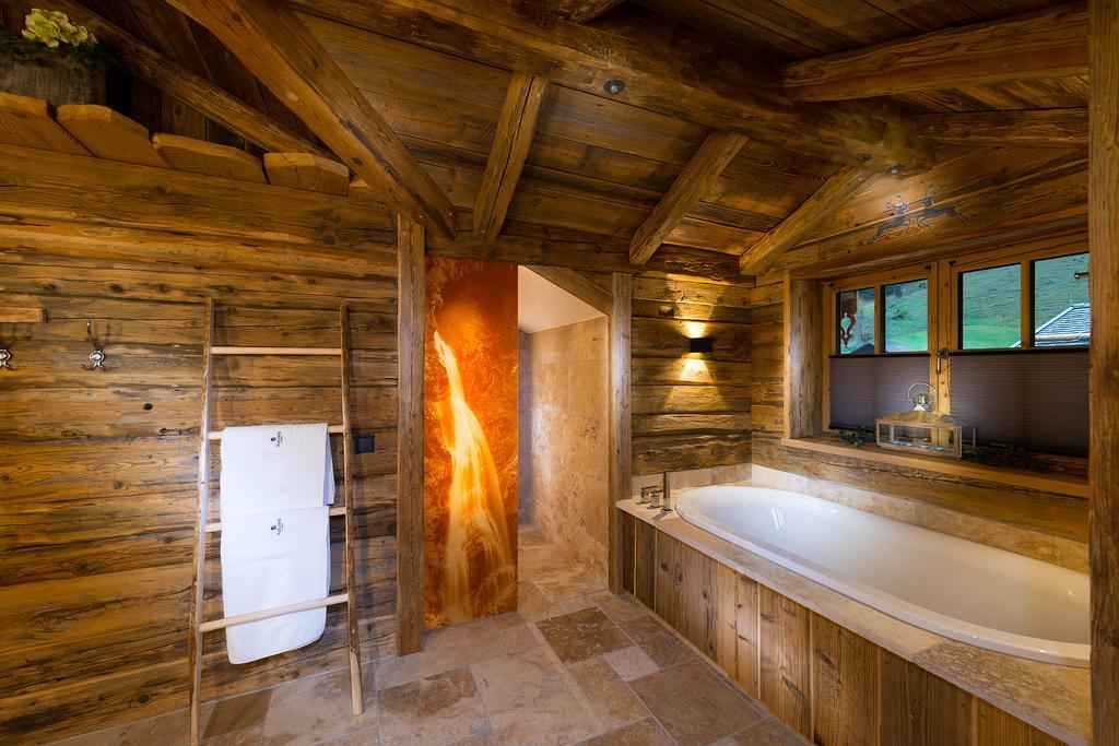 Chaletdorf Auszeit Hüttschlag Oda fotoğraf